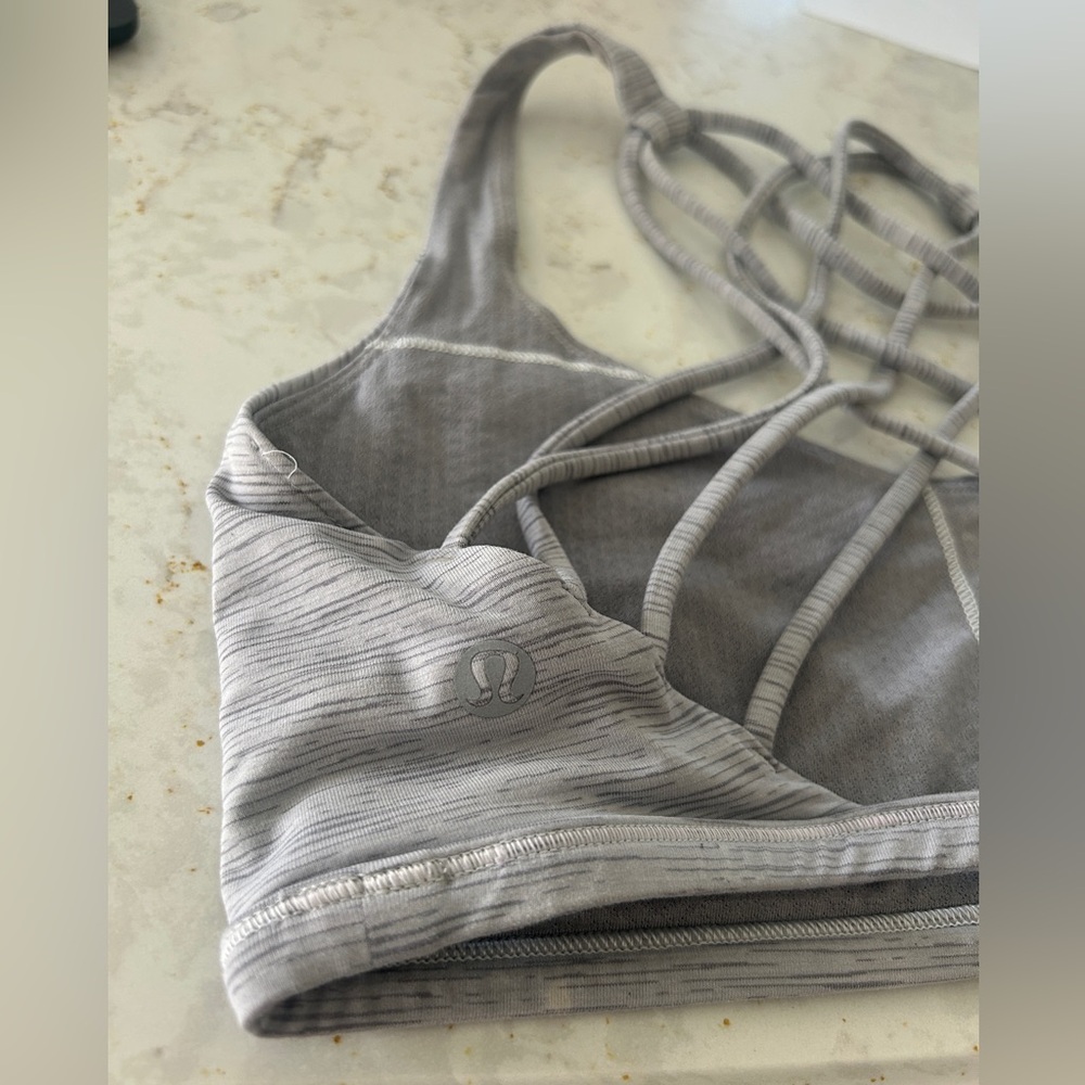 Lululemon Free To Be Bra (Wild) ~ size 8 - Picture 7 of 8